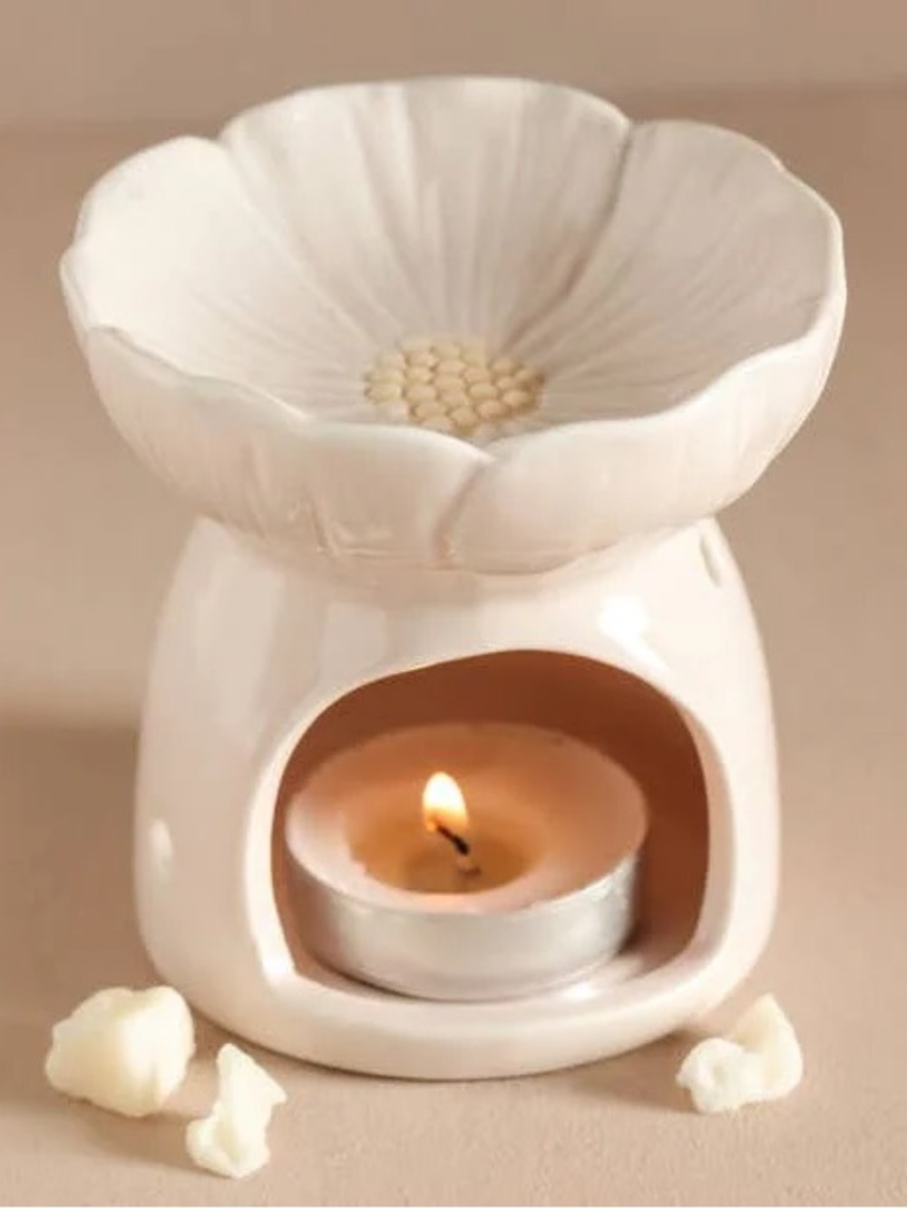 NEW | White Ceramic Flower Wax Melt Warmer - Home Accents